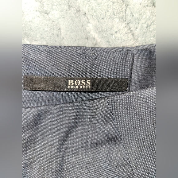 Hugo Boss Virgin Wool Slim Fit Lined Pencil Skirt sz 4 - Picture 5 of 8